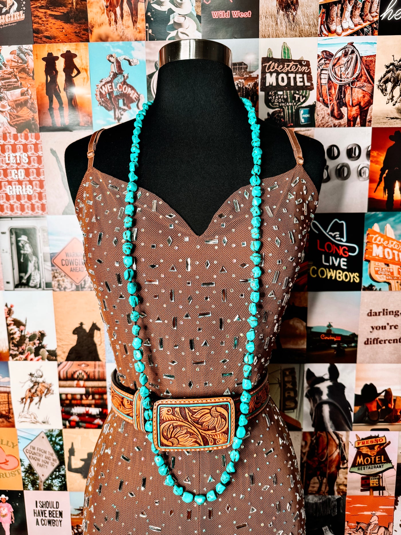 Rocky Roads Turquoise Necklace