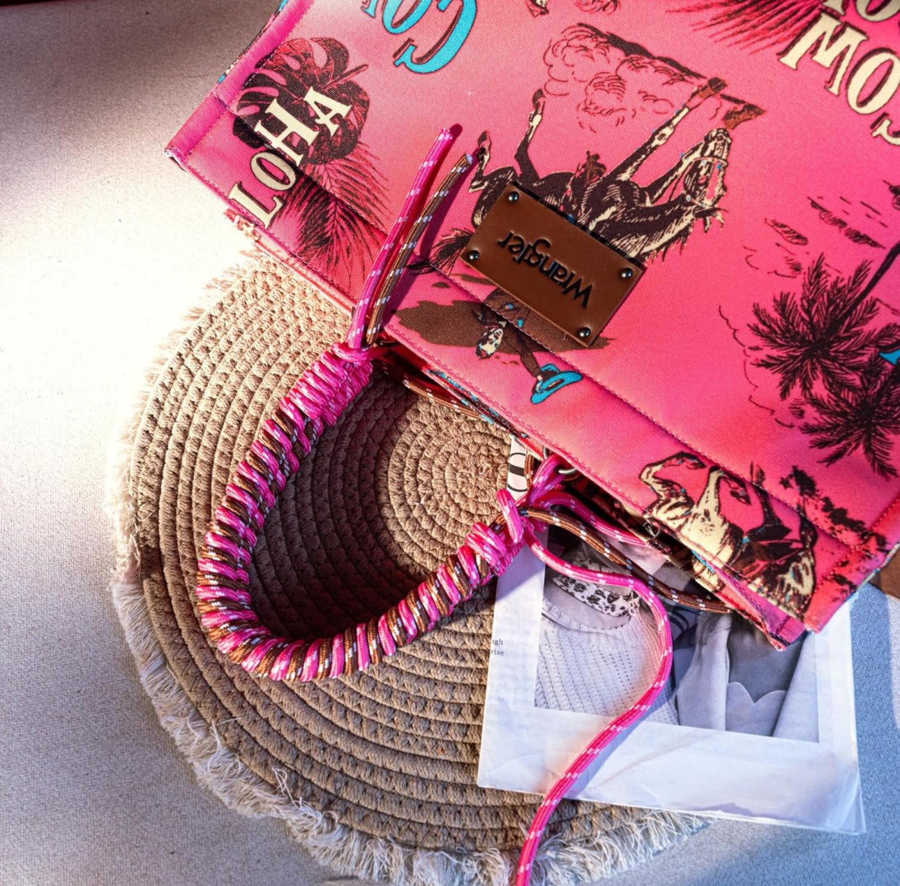 Wrangler® Aloha Cowboy Tote - Hot Pink