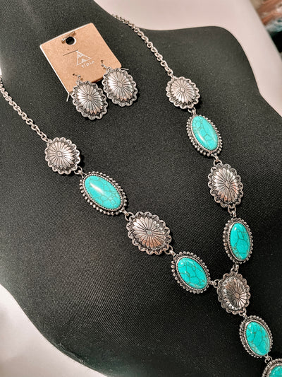 Turquoise & Spurs Necklace Set
